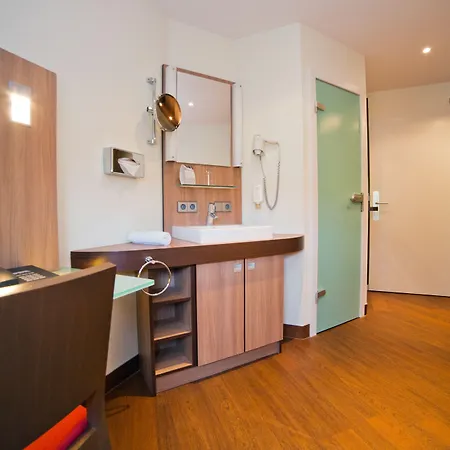 Stadthotel Kolping & 3*