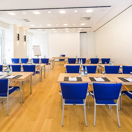 Stadthotel Kolping & 3*