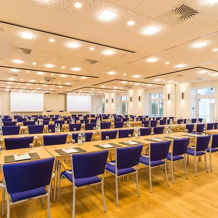 Stadthotel Kolping & Otel