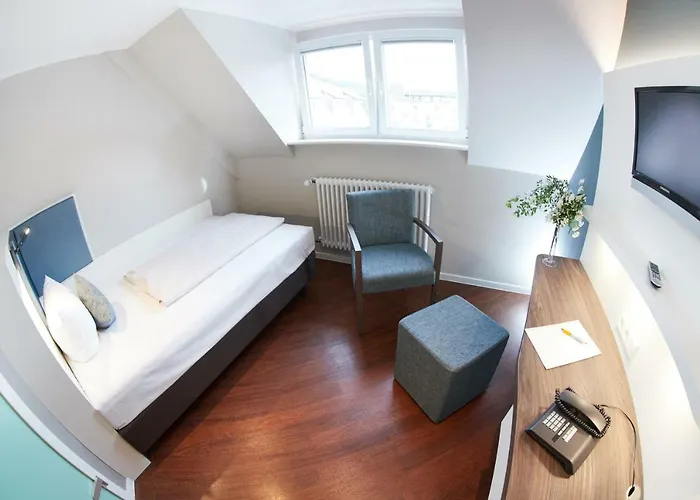 Stadthotel Kolping & Hotel 3*